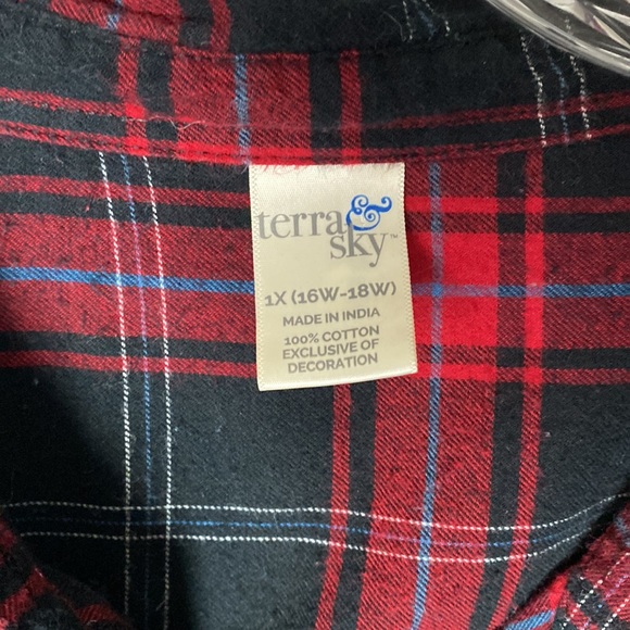 Terra & Sky Plaid Flannel Shirt - Picture 3 of 5